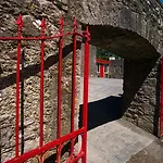 住宿加早餐酒店 Ross Castle