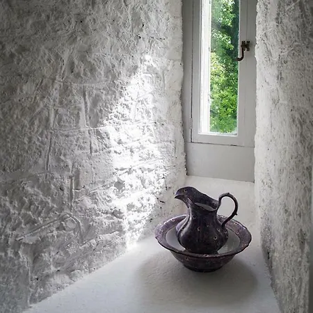 Ross Castle Bed & Breakfast