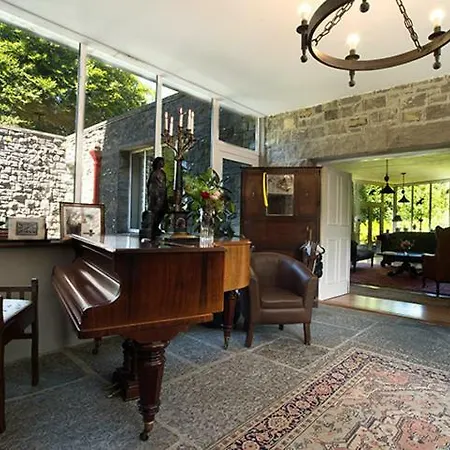 Bed & Breakfast Ross Castle *