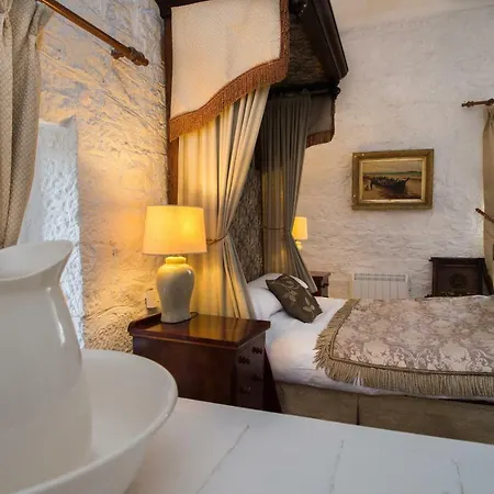 Ross Castle Oldcastle