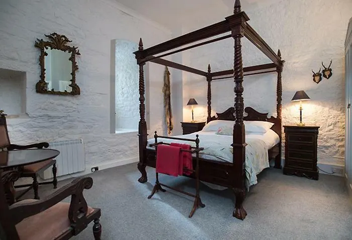 住宿加早餐酒店 Ross Castle *