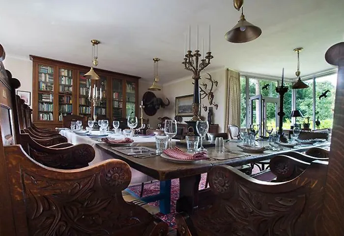 Bed & Breakfast Ross Castle