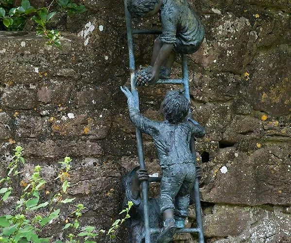 Ross Castle Bed & Breakfast